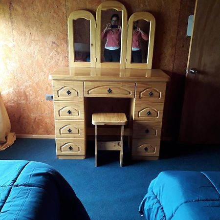 Hostal Y Cabanas Peumayen Puerto Guadal Ngoại thất bức ảnh