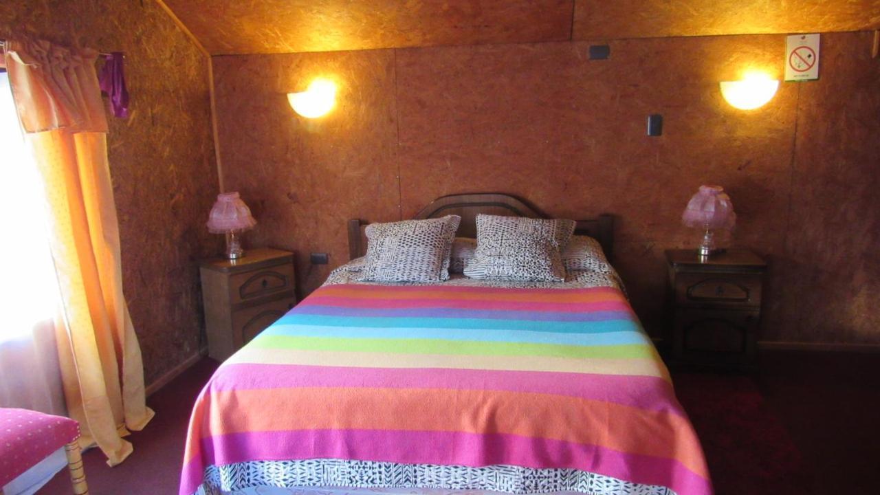Hostal Y Cabanas Peumayen Puerto Guadal Ngoại thất bức ảnh